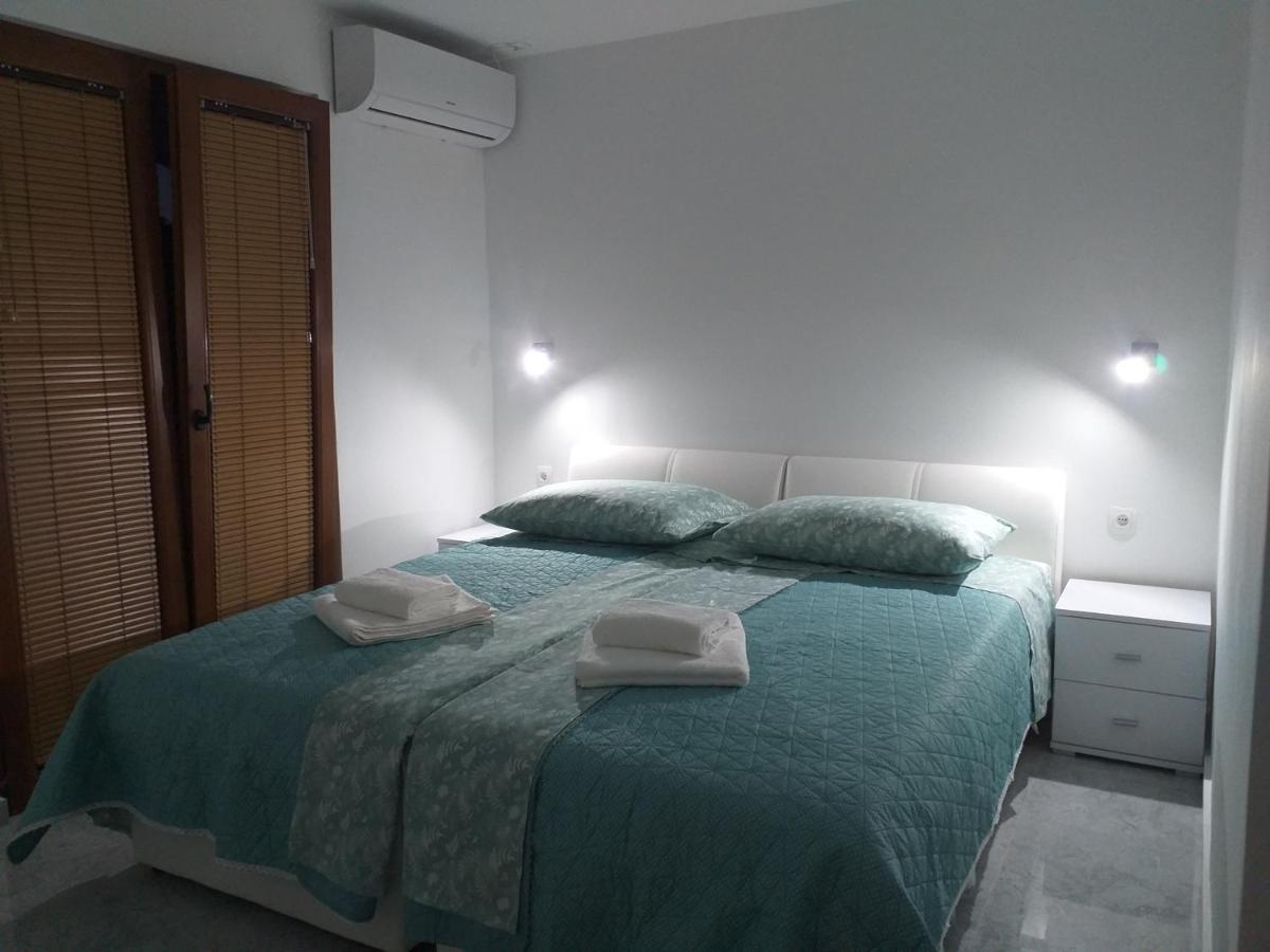 Guest House Bocac サリ エクステリア 写真
